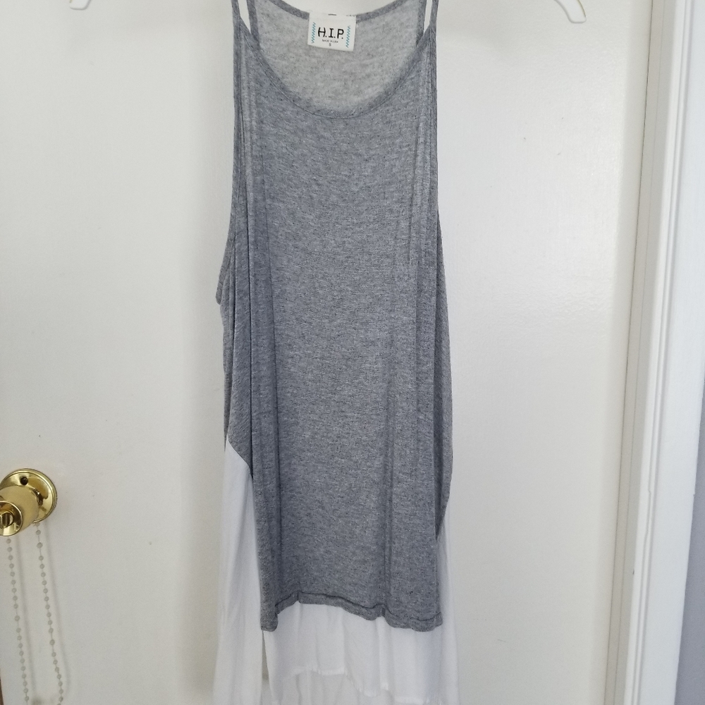 High Low Tank Top - Picture 3 of 3
